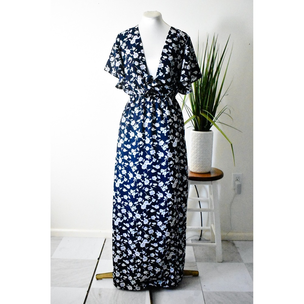 Tobi Floral‎ Maxi Dress Womens Small Navy Blue Boho Tie Front Flutter Sleeve